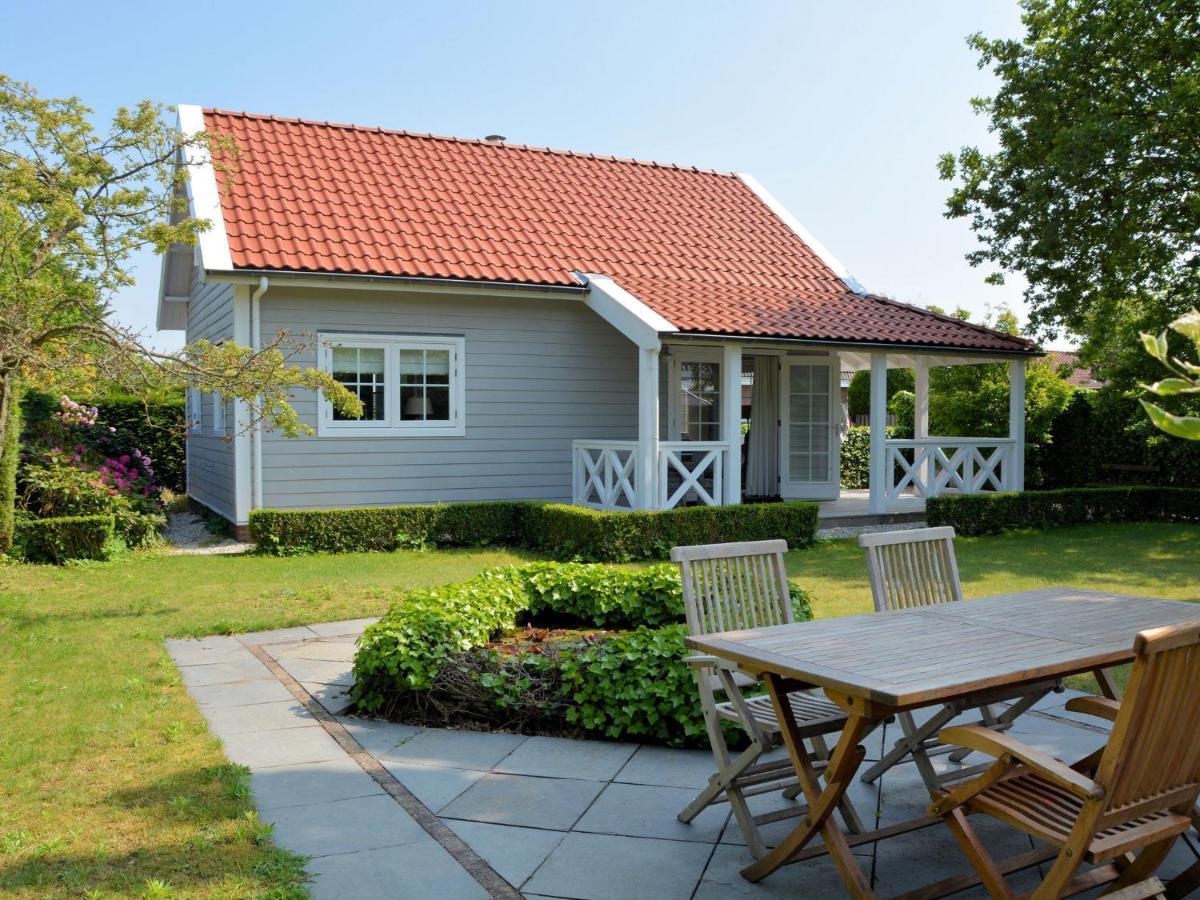Vakantiehuis Stunning In Near *
